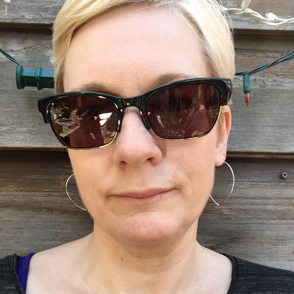 Meet your Posher, Michele